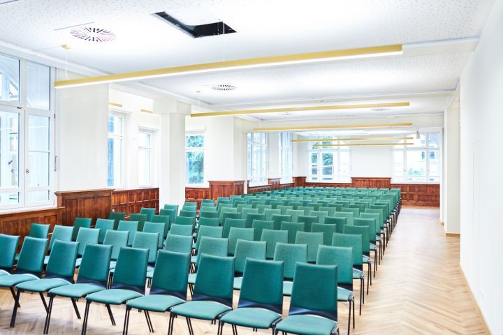 Ein neu gestalteter Tagungsraum im Volkshaus Jena
